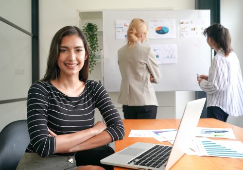 Modern companies encourage cultural diversity in their human resources